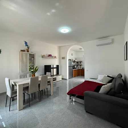 Chidro Riva Villa